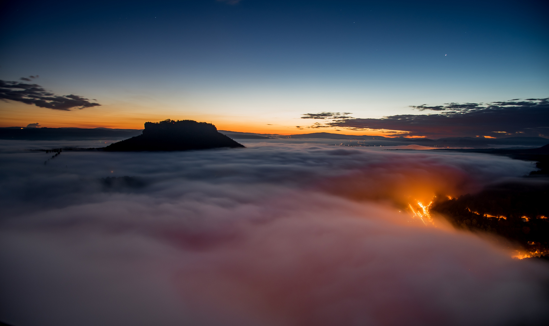 Nebel über dem Elbtal