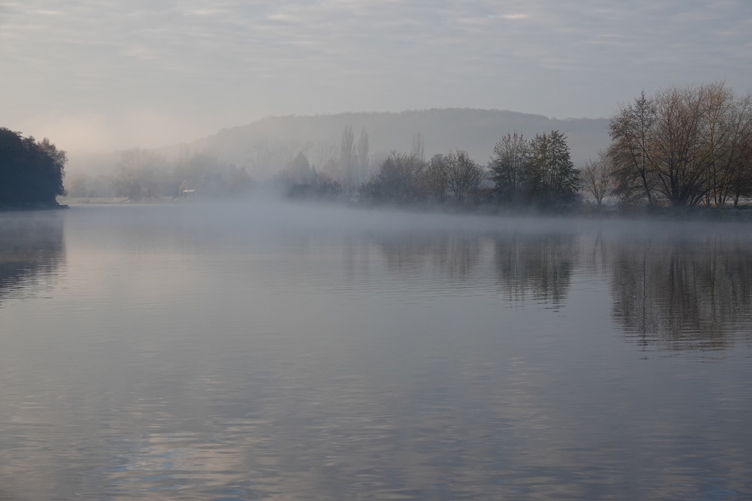 nebel über dem fluss  john harvey