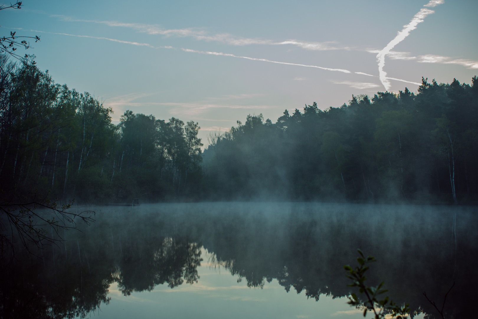 Nebel über dem See