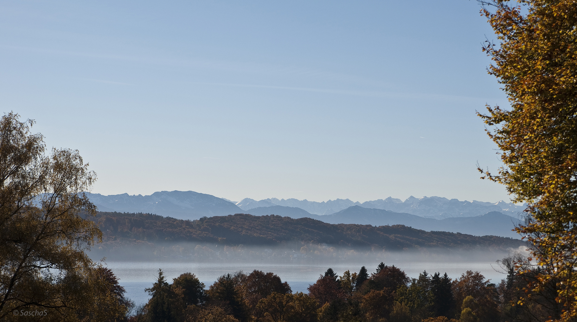 Nebel über dem Starnberger See