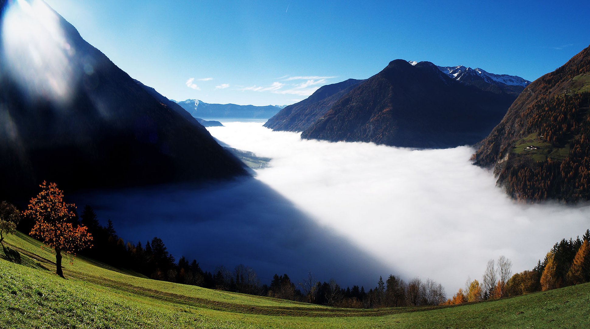 Nebel über dem Tal