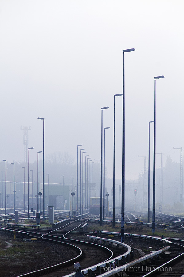 NEBEL ÜBER DEN GLEISEN