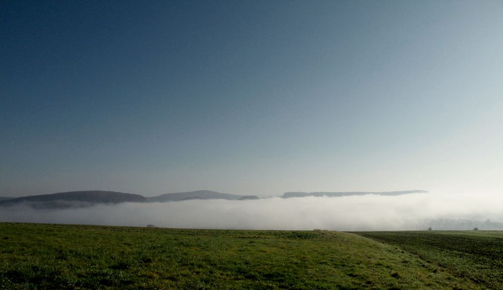 Nebel über den Tälern.