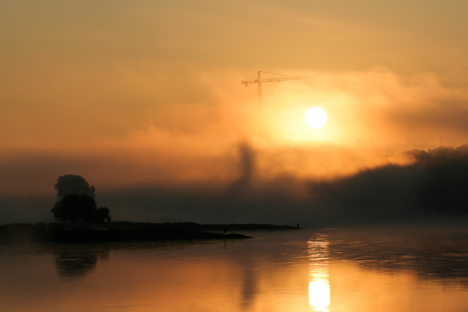 Nebel über der Elbe