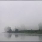 Nebel über der Elbe