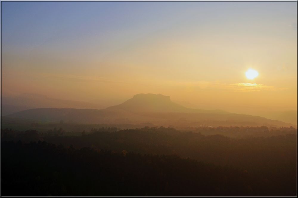 Nebel über der Sächsischen Schweiz..,