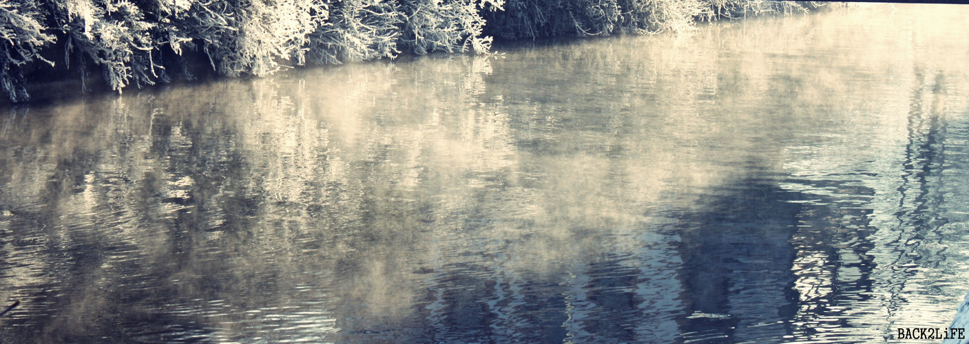 Nebel überm Fluss