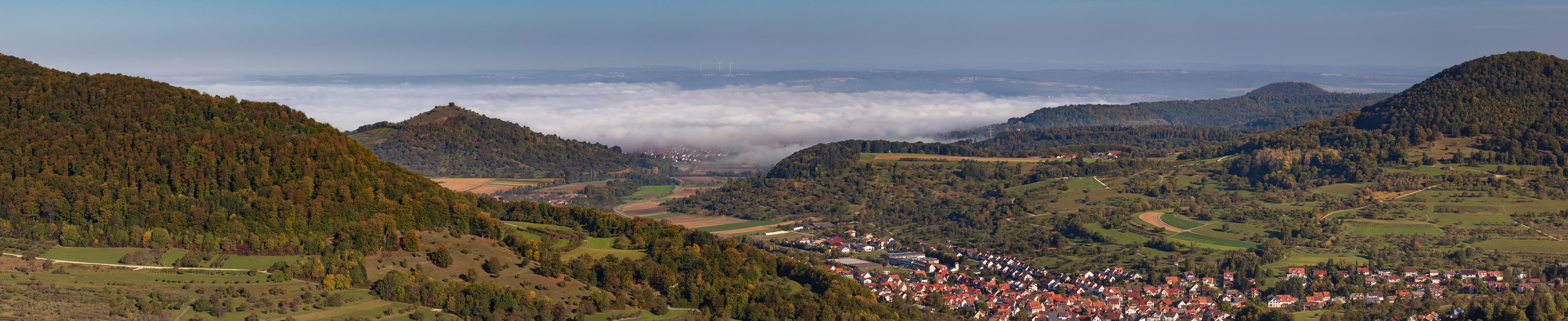 Nebel um die Limburg