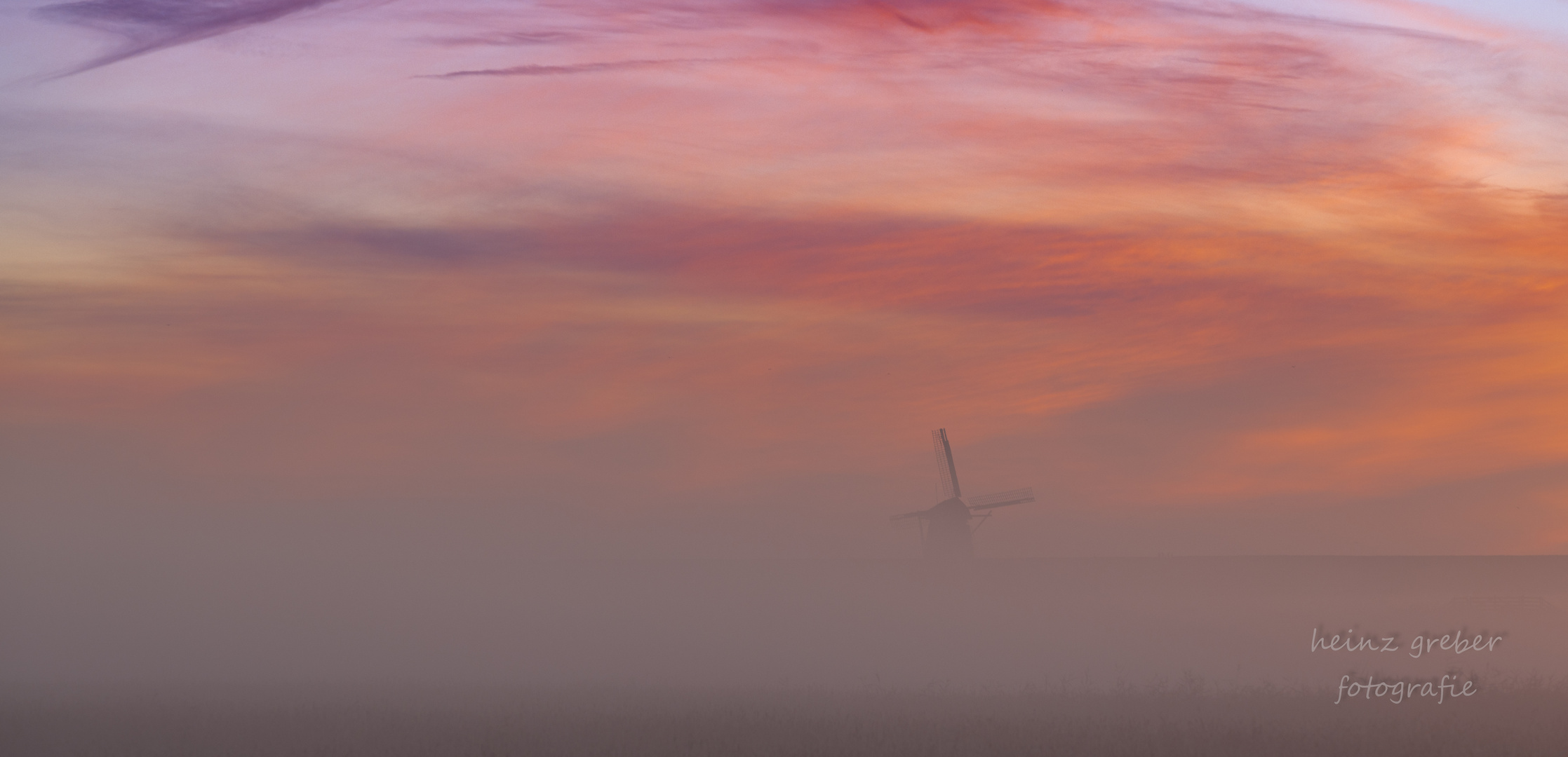 Nebel und Morgenrot