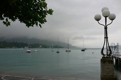 ...Nebel und Regen am Wörthersee...