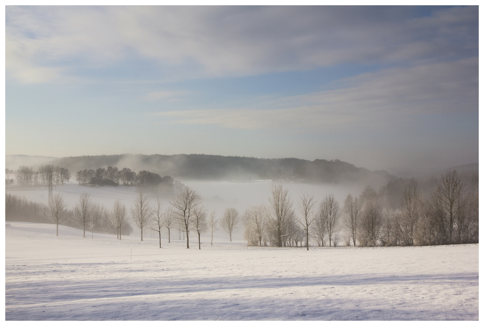 Nebel und Schnee