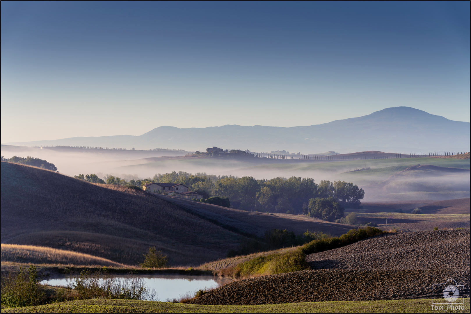 Nebel weicht der Sonne