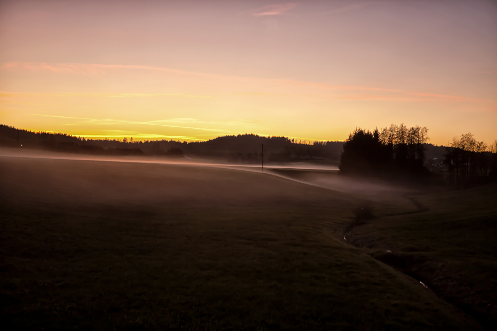 Nebel zieht auf am Abend