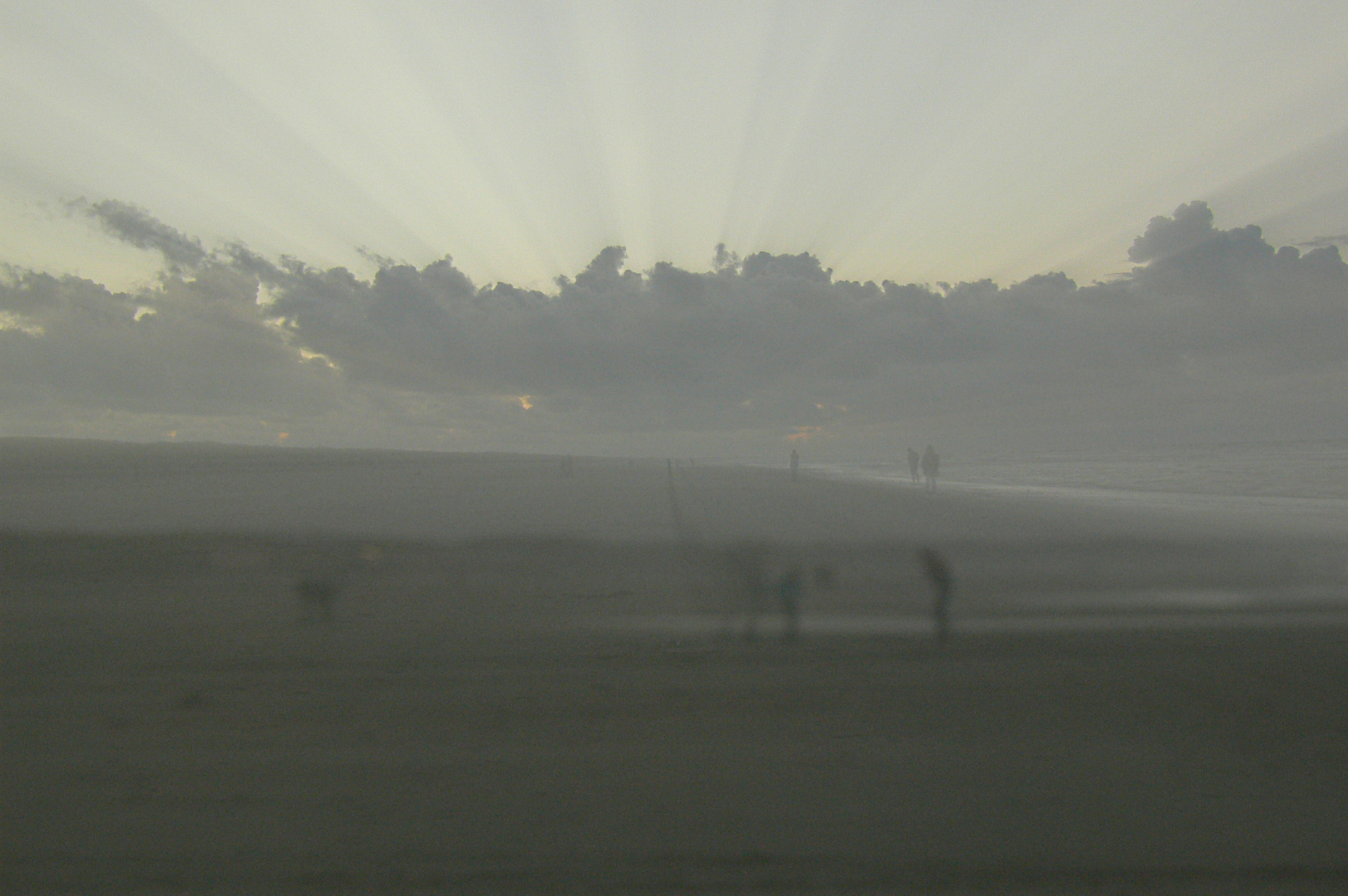 Nebelbank am Strand