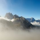 Nebeldurchblick auf die Cadini Gruppe, bei klarem Wetter auf 2320 m an der Auronzohütte angekommen..
