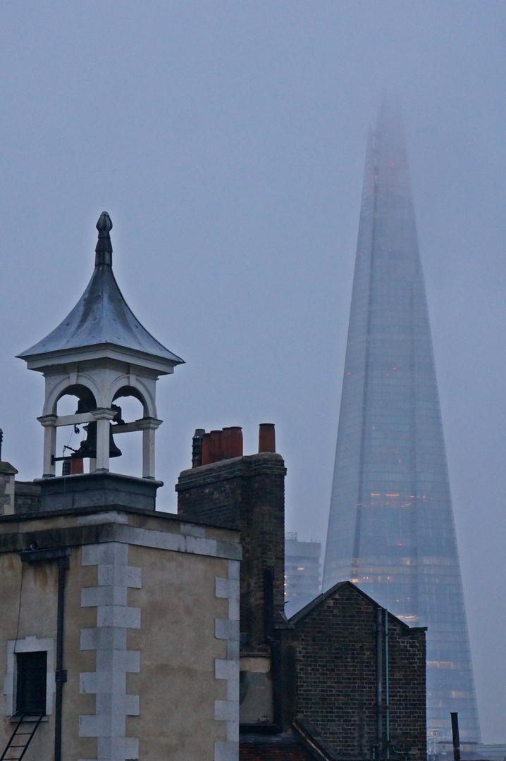 Nebelgeschichten - Londoner Gegensätze