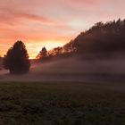 Nebeliger Sonnenuntergang