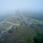 Nebeliges Corfe Castle