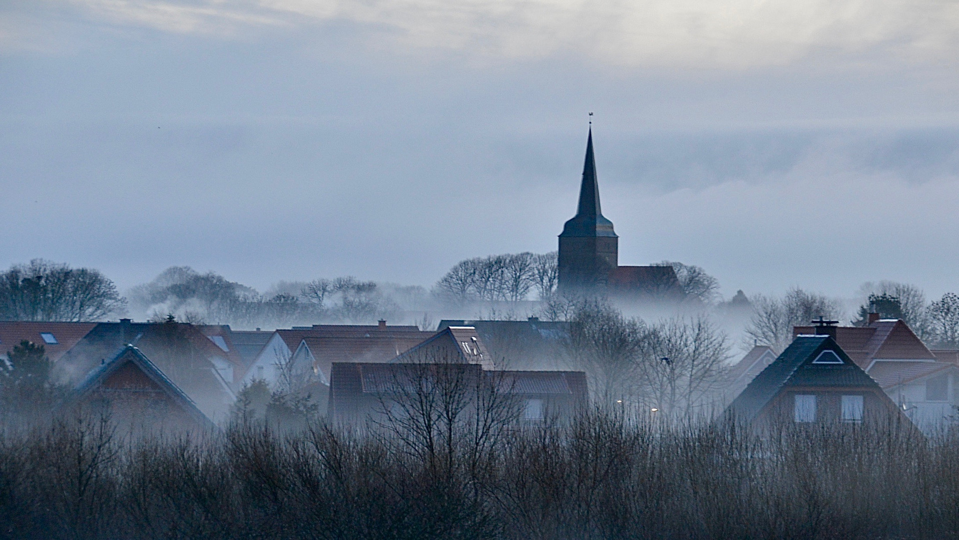 Nebelkerze(kirche)