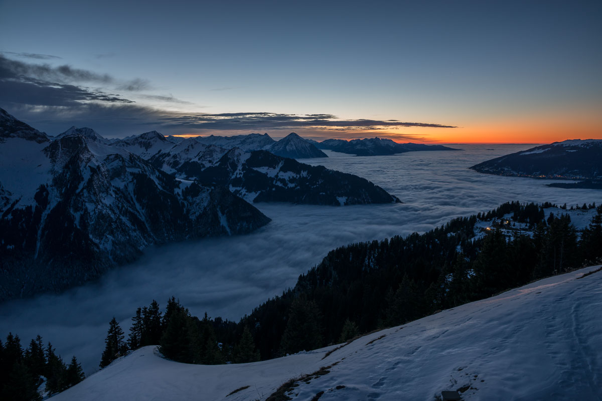 Nebelmeer über dem Berner Oberland