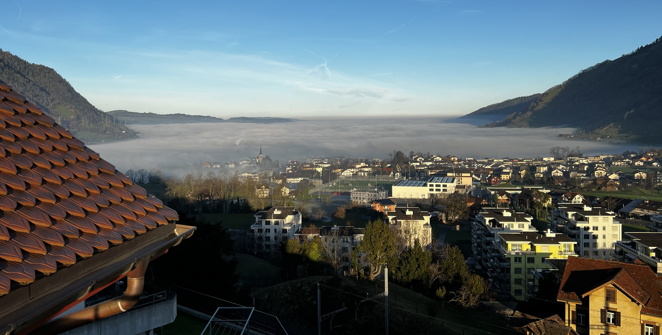 Nebelmeer über Zugersee 