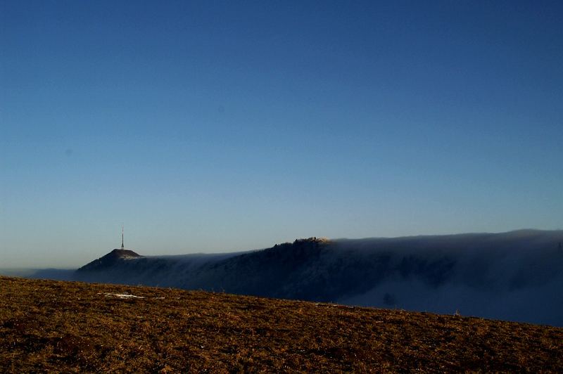 Nebelmeer überflutet den Jura