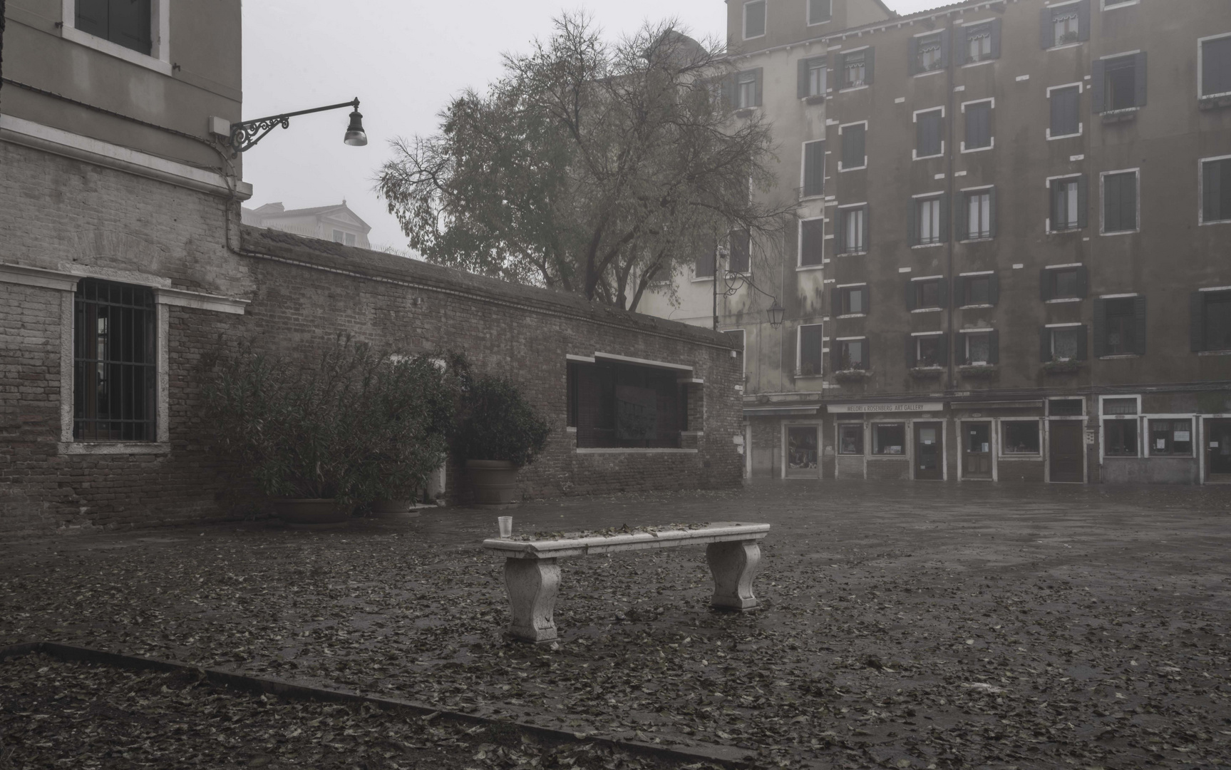 Nebelmorgen im alten Ghetto von Venedig