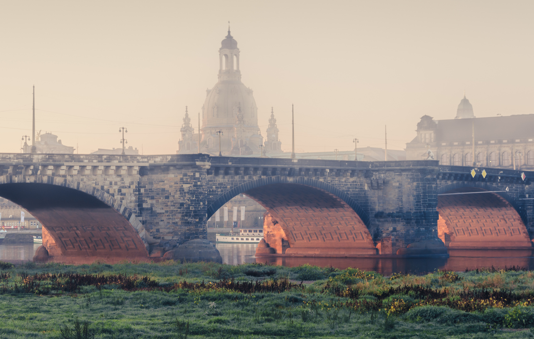 Nebelmorgen in Dresden