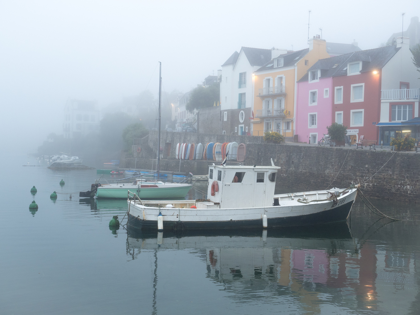 Nebelmorgen in Sauzon