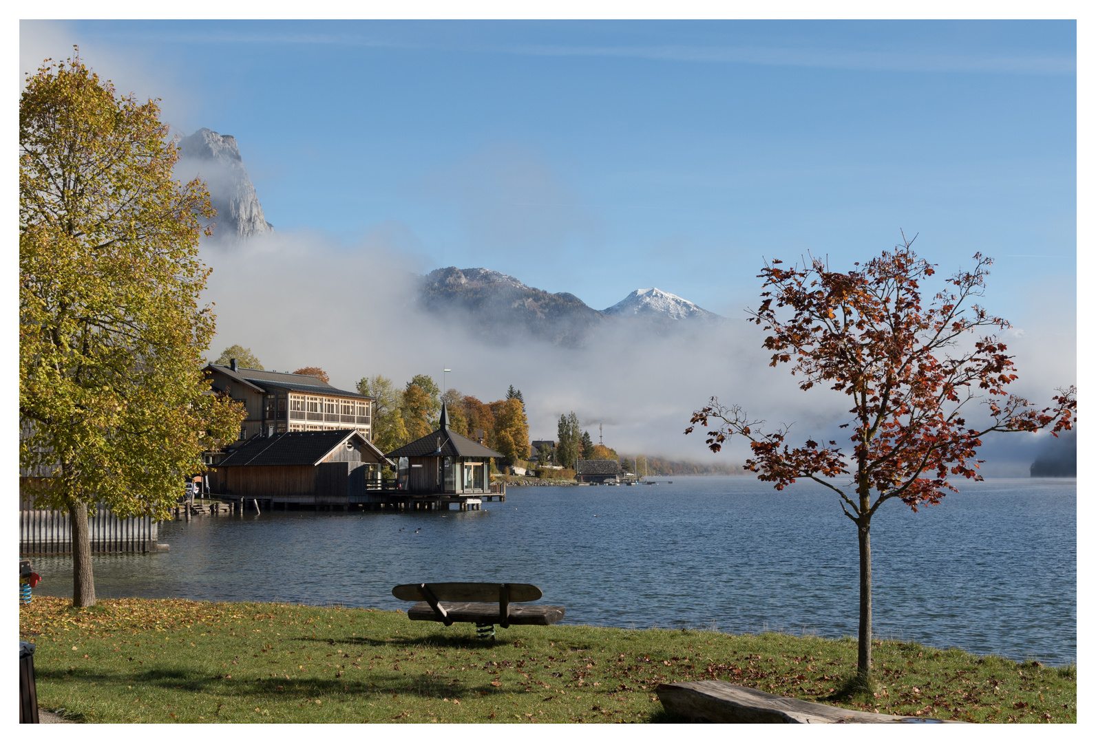 Nebelspiele am Grundlsee