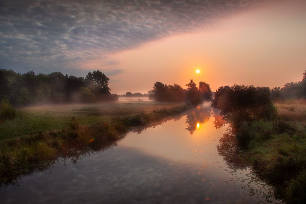 Nebelstimmung am Fluss