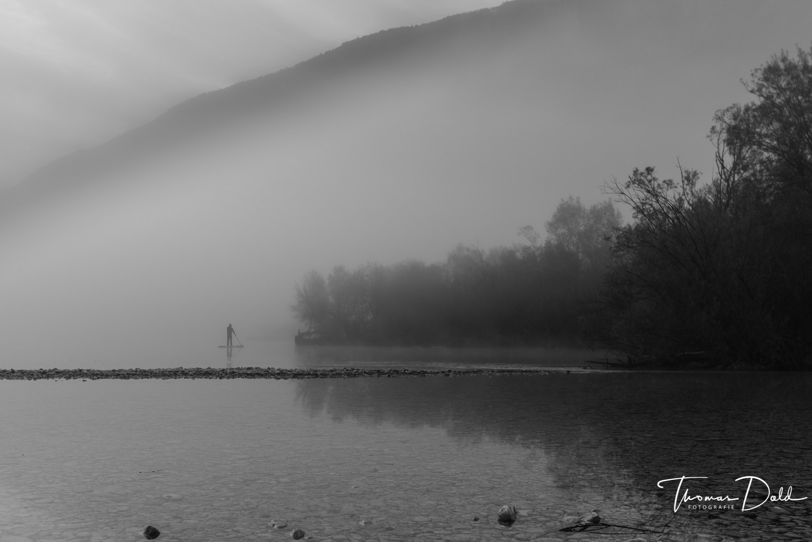 Nebelstimmung am See