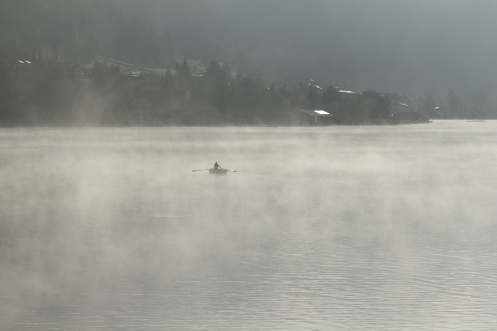 Nebelstimmung am Weißensee (Kärnten)