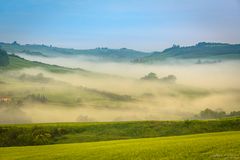 Nebelstimmung in der Toskana