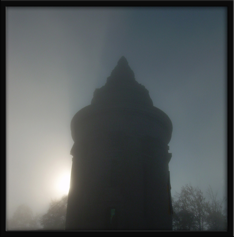 Nebelstimmung in Eisenach , die erste