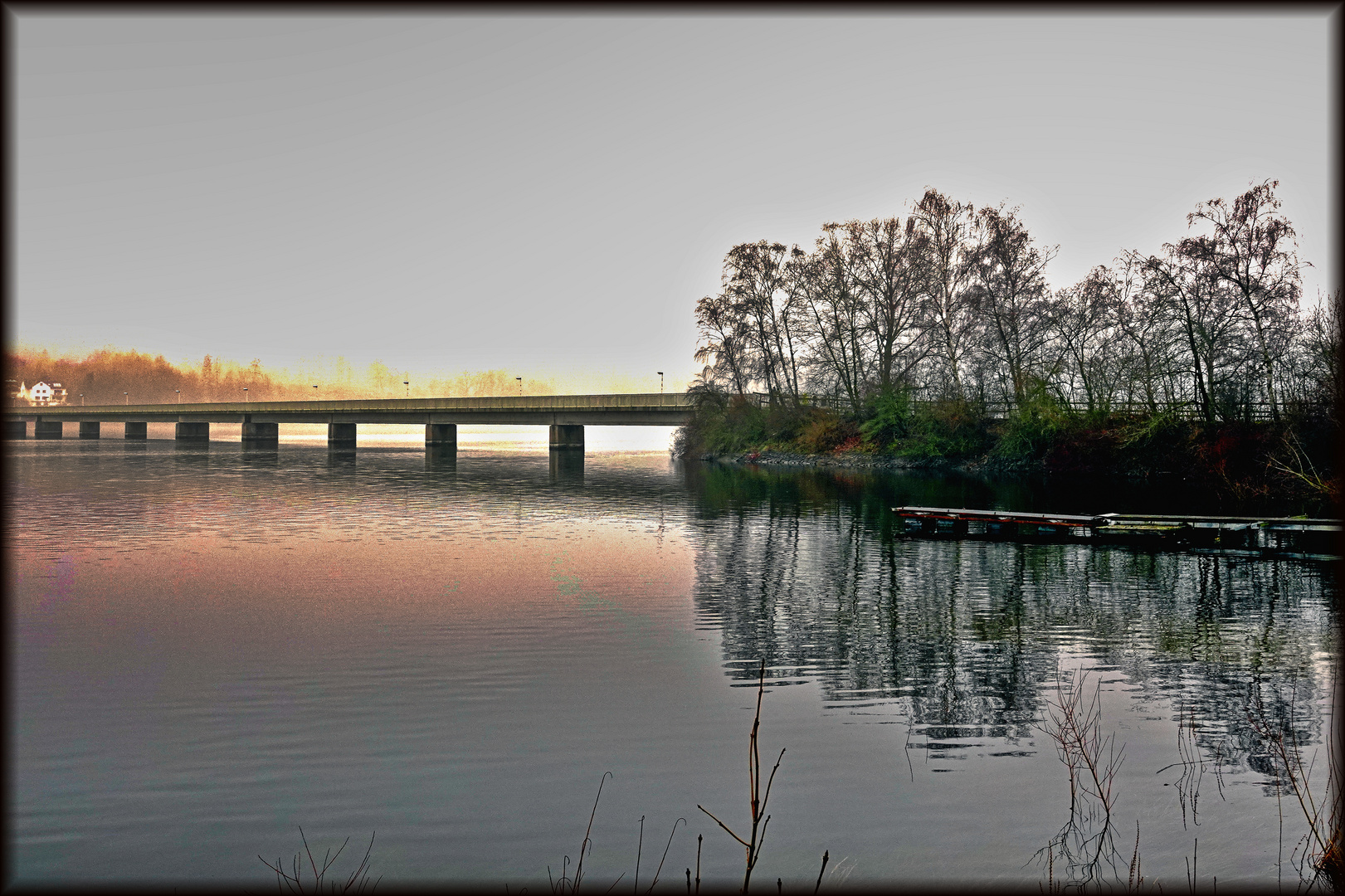 Nebeltag  am Möhnesee / 21.02.2023 ...