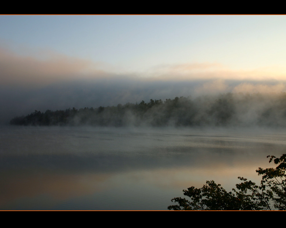 Nebliger Morgen am Lake Placid