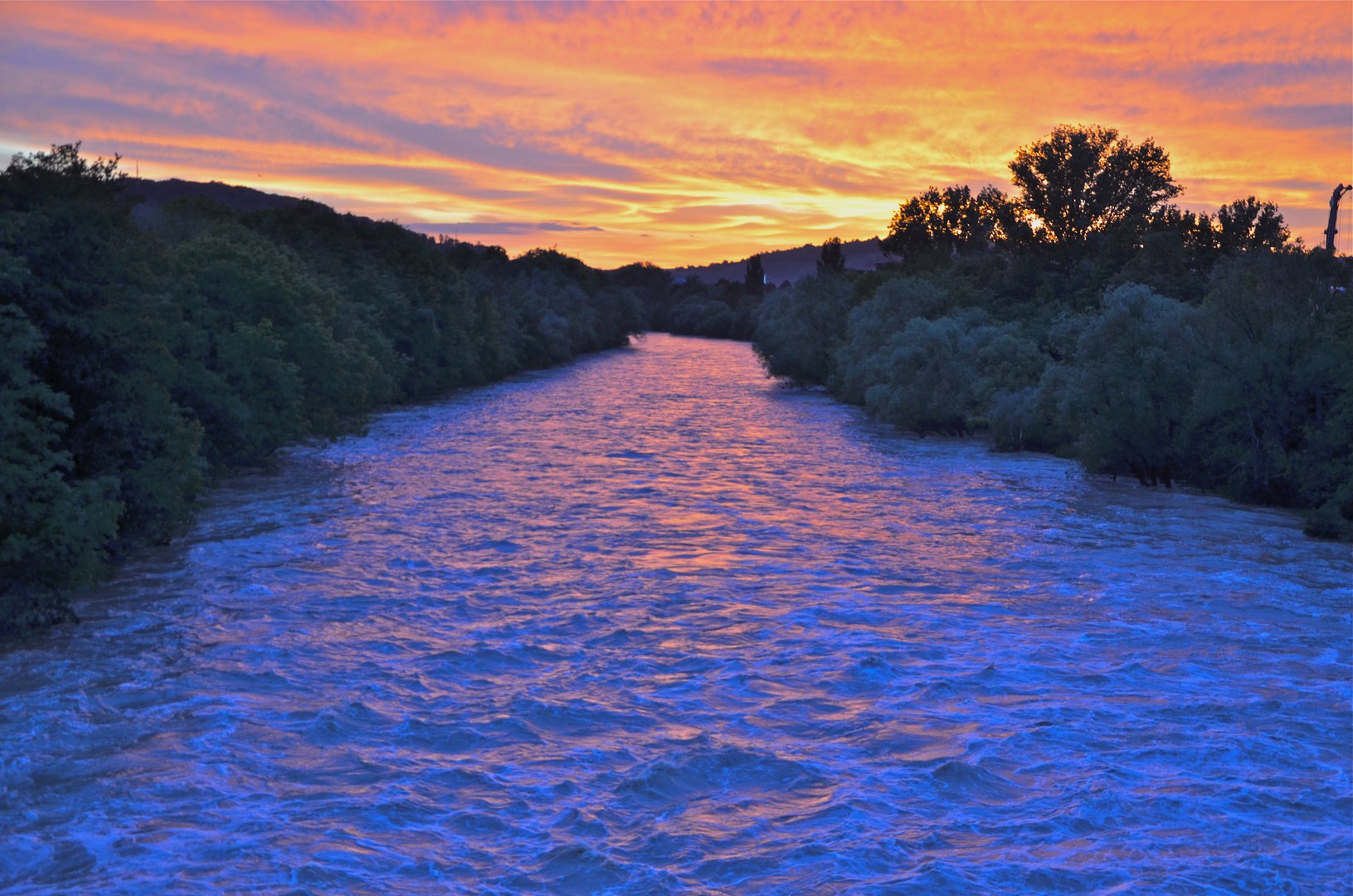 Neckar bei Abendrot