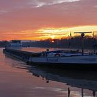 Neckar bei Schleuse Mannheim