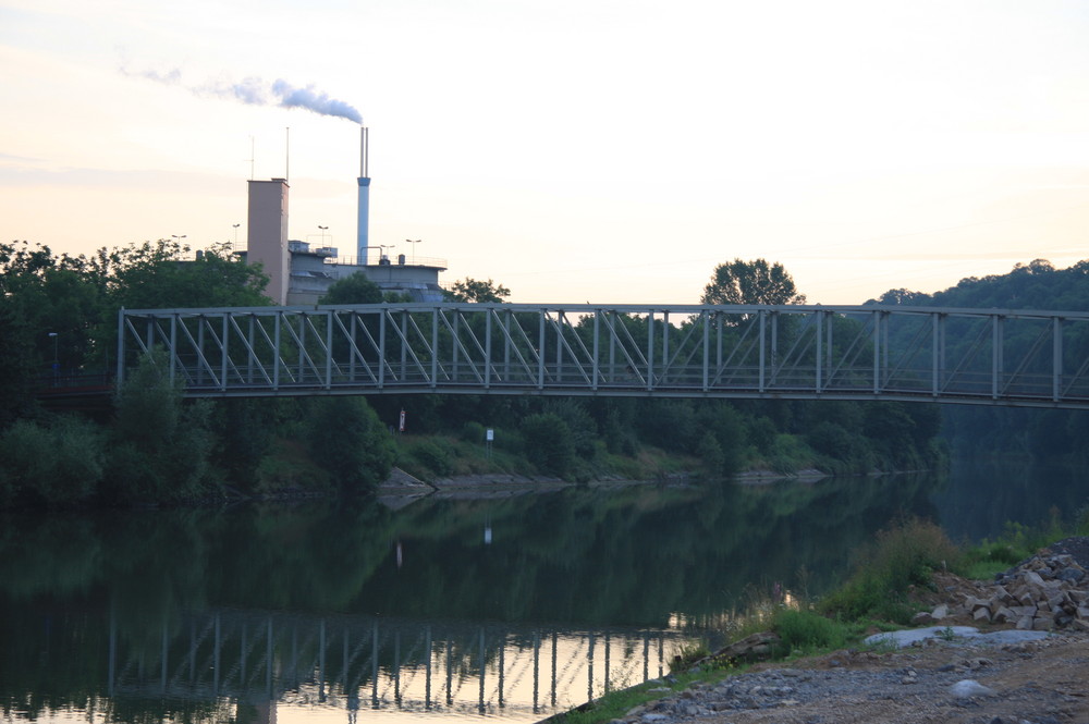 Neckar bei Stuttgart - Mühlhausen