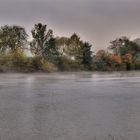 Neckar im Herbst