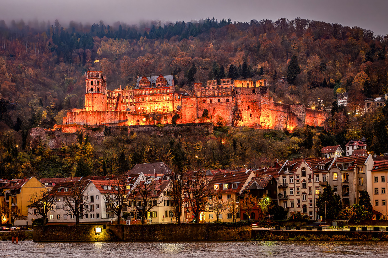 Neckar und Schloss Heidelberg