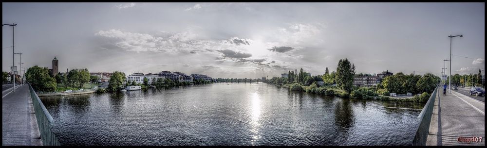 Neckarblick am Abend