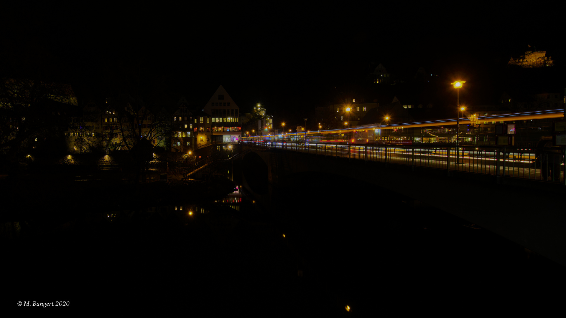 Neckarbrücke bei Nacht