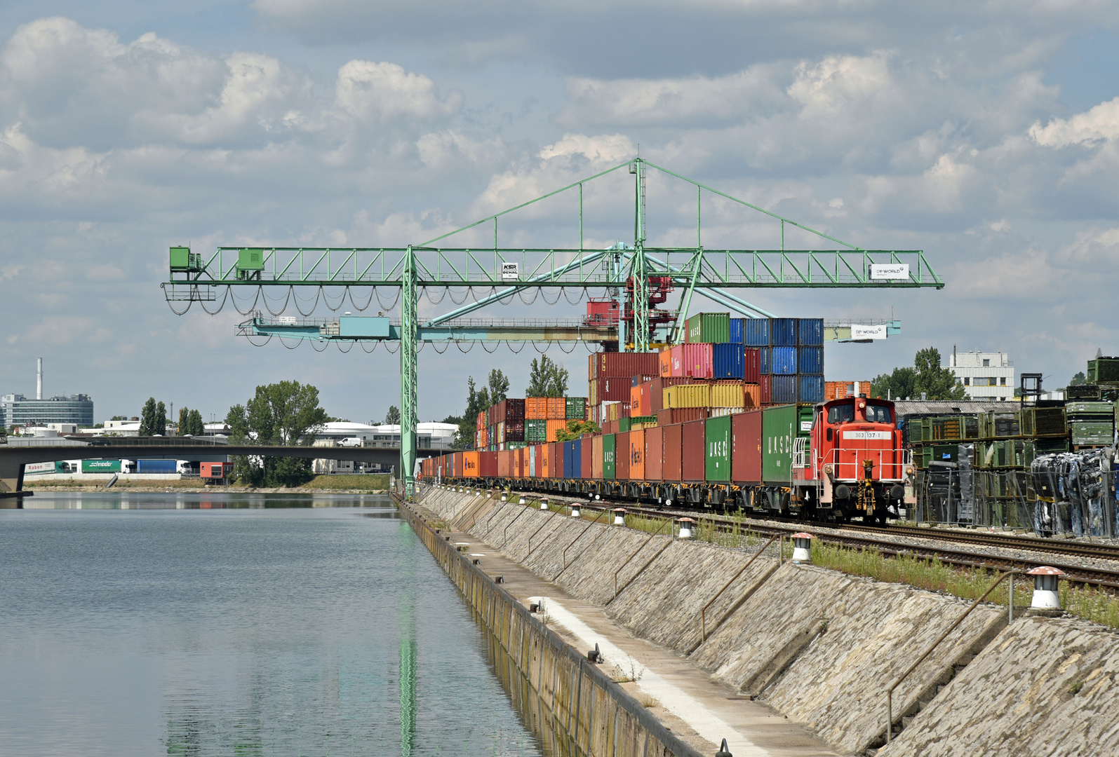 Neckarhafen