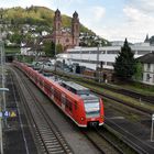 Neckartalbahn bei der Einfahrt in Bf Eberbach 1.5.2023