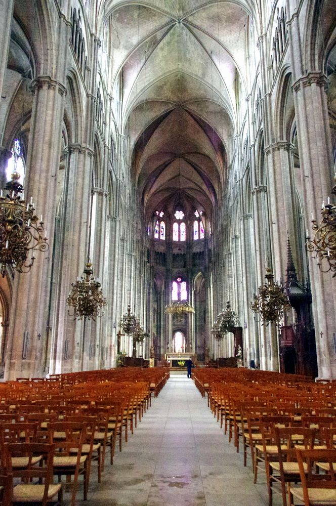 Nef centrale, cathédrale de Bourges