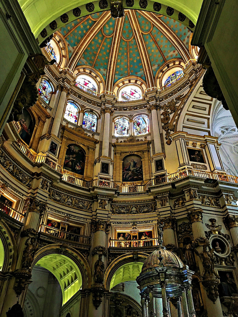 Nef de la cathédrale de Grenade