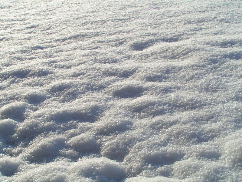 Neige ensoleillée