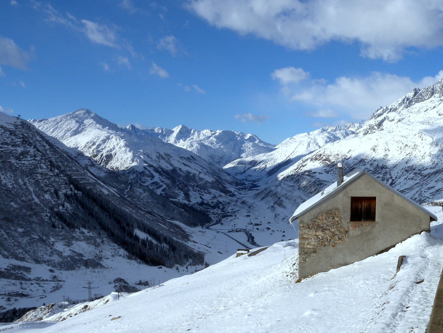 neige et ciel bleu..03